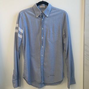 Gant Rugger Oxford shirt with sleeve details.  the hugger  shirt.